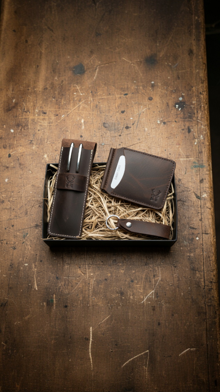 Hakiki Deri Hediye Seti – Larga Para Klipsli Cüzdan + Zey Kalemlik + Mesa Anahtarlık