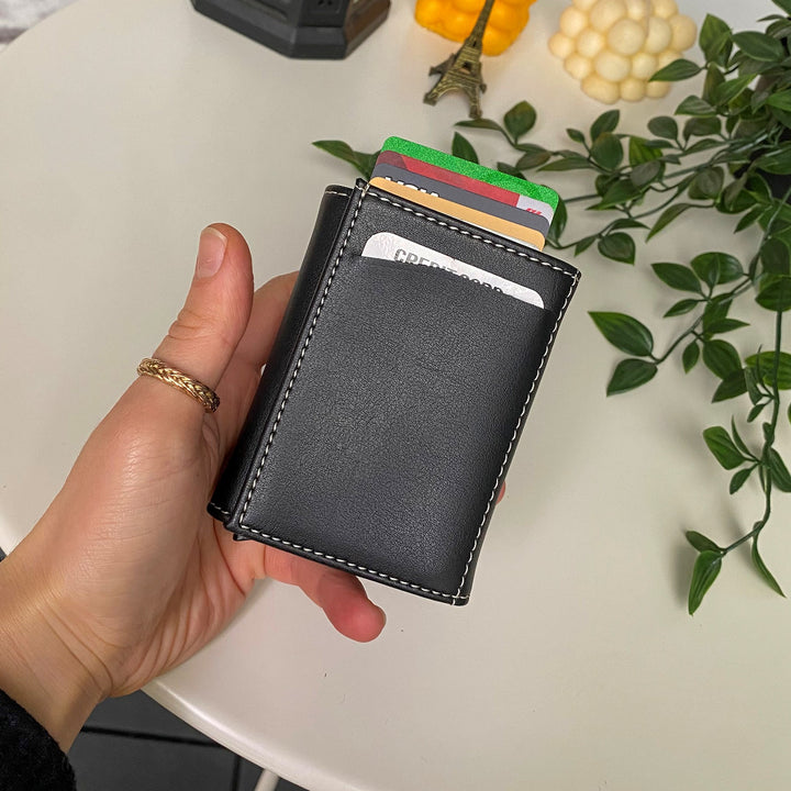 Modica Laura Teknolojik Vegan Deri RFID Korumalı Otomatik Pop-Up Mekanizmalı Modern İnce Tasarım - Siyah