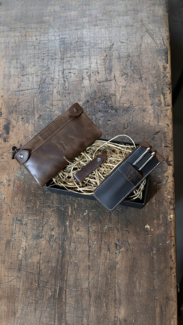 Hakiki Deri Hediye Seti – Telefon Bölmeli Uzun Cüzdan + Kalemlik + Anahtarlık