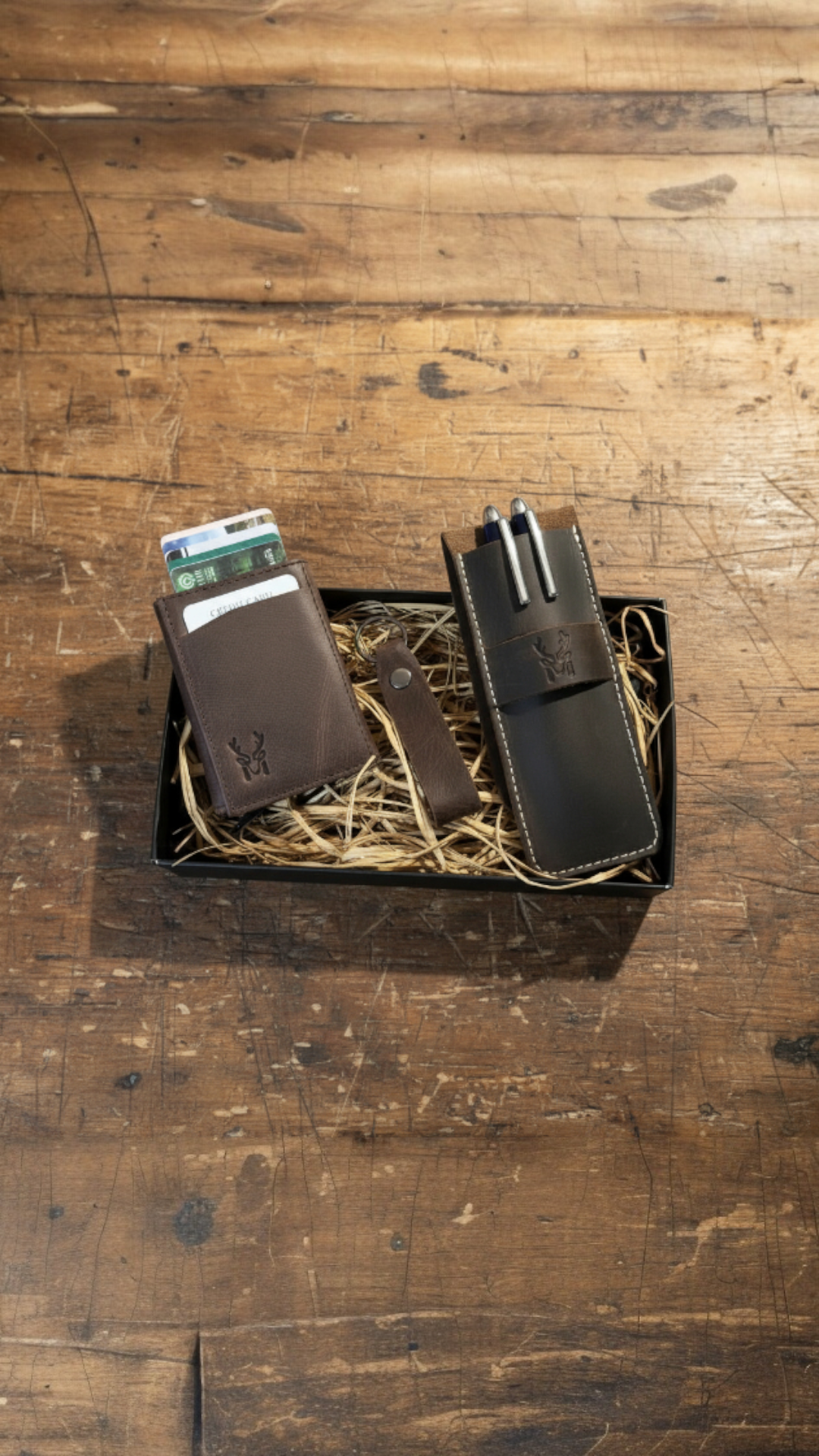 Hakiki Deri Hediye Seti – RFID Kartlık/Cüzdan + Kalemlik + Anahtarlık