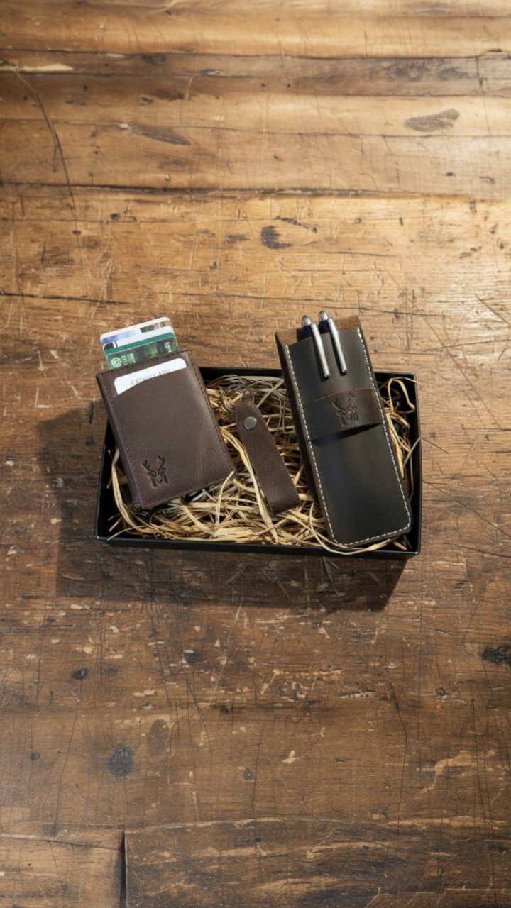 Hakiki Deri Hediye Seti – RFID Kartlık/Cüzdan + Kalemlik + Anahtarlık